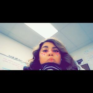 Meet your Posher, Ella